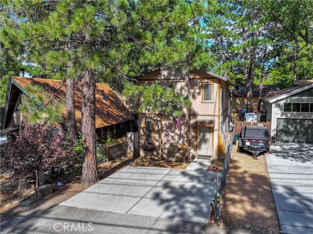 Sugarloaf, CA 92386,259 Maple LN