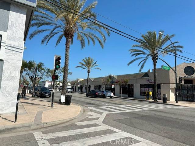 Montebello, CA 90640,132 S 4th ST