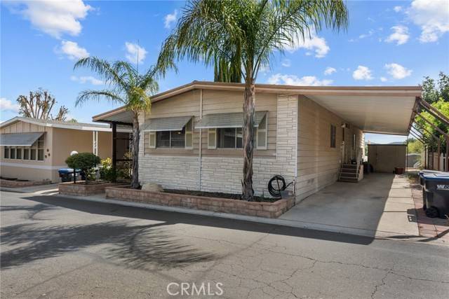 Castaic, CA 91384,31266 Blue Sky Way 93