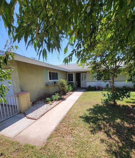 Riverside, CA 92503,3596 Meadowview DR