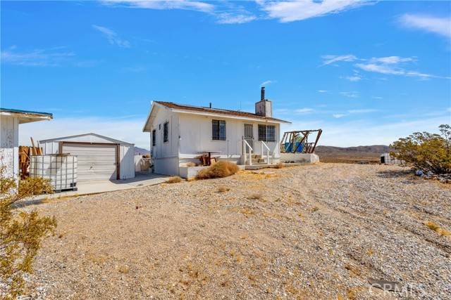 Lucerne Valley, CA 92356,40225 Abelia ST