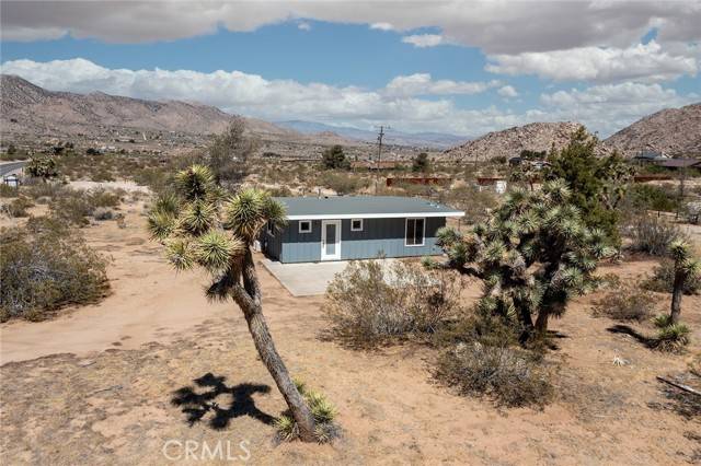 Joshua Tree, CA 92252,63350 Quail Springs RD