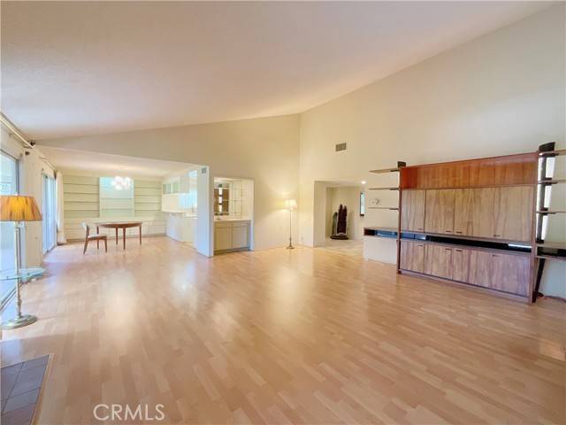 Laguna Woods, CA 92637,5451 Calle Pico A