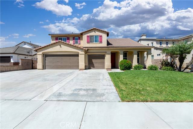 Eastvale, CA 92880,6545 Red Oak DR