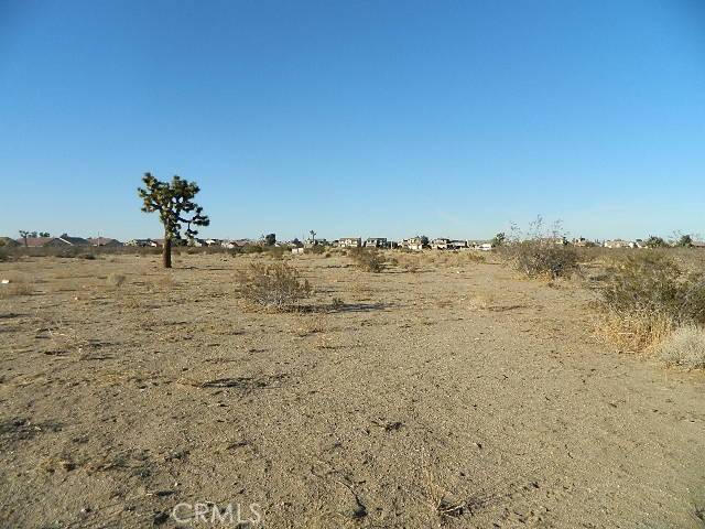 Adelanto, CA 92301,0 Palmdale RD