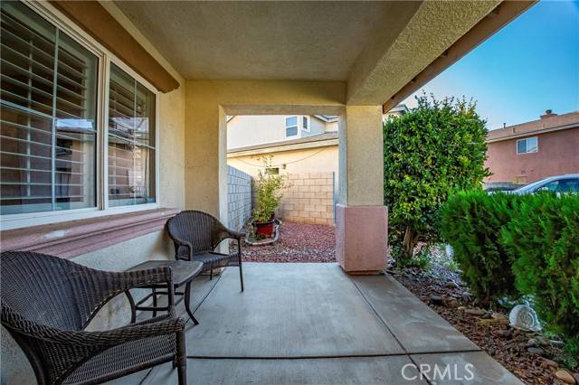 Lancaster, CA 93535,43421 Bale CT