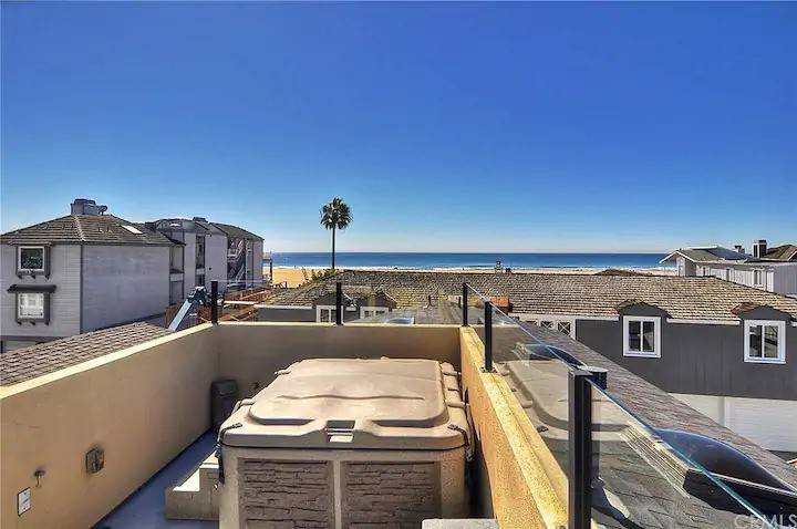 Newport Beach, CA 92663,1829 W Balboa BLD