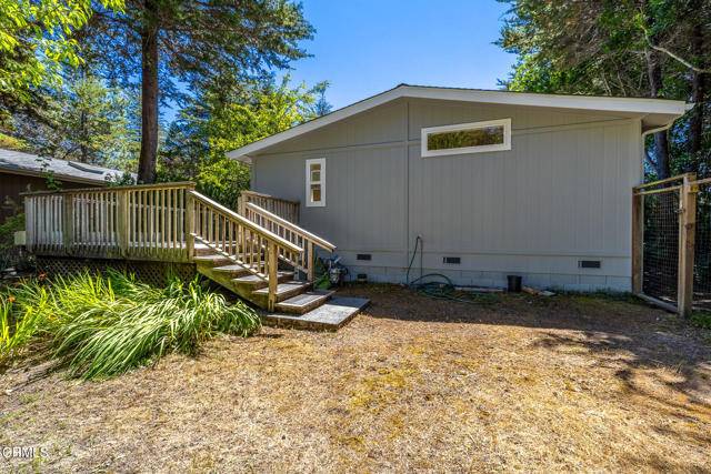 Little River, CA 95456,43300 Little River Airport RD 27