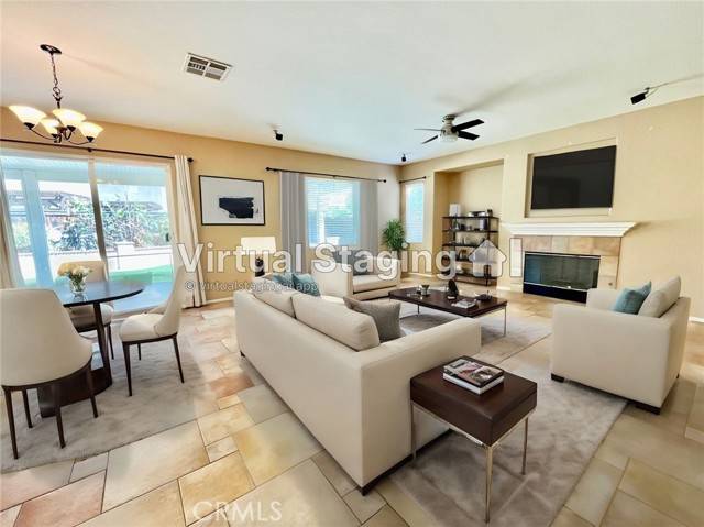 Eastvale, CA 92880,13652 Aspen Leaf LN