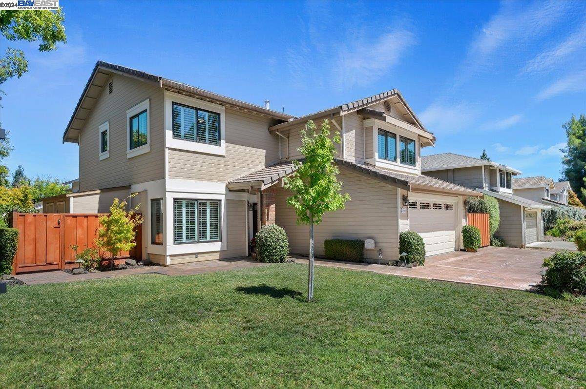 Pleasanton, CA 94588,7302 Joshua CIR