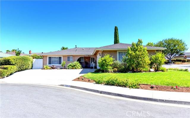 Lake Forest, CA 92630,23212 Meadowbrook CIR