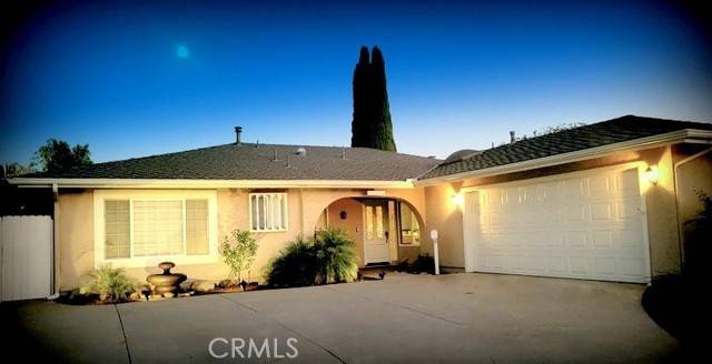 Lake Forest, CA 92630,23212 Meadowbrook CIR