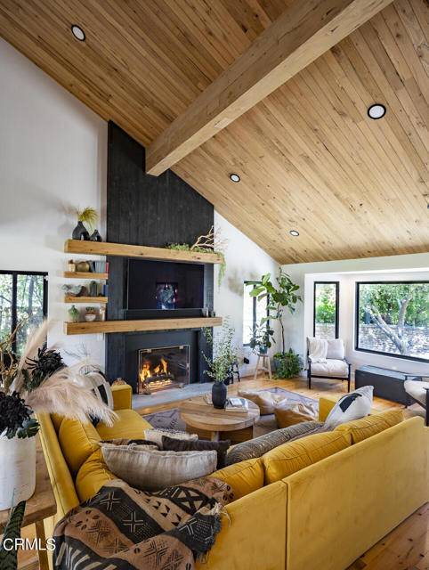 Santa Clarita, CA 91350,21948 Parvin DR