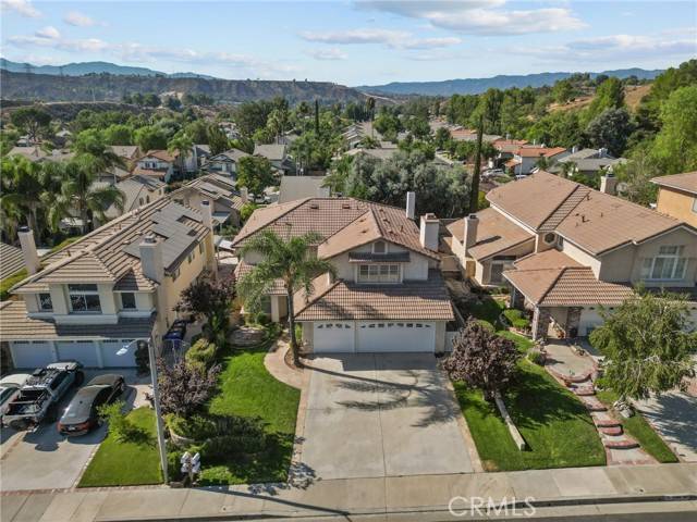 Saugus, CA 91350,21662 Agajanian LN