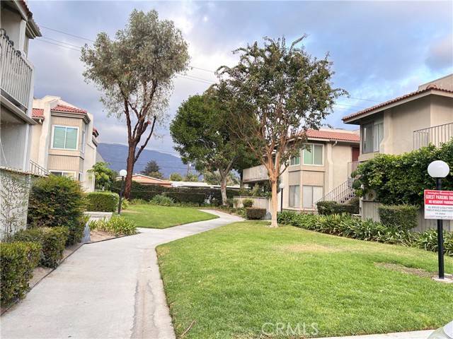 Duarte, CA 91010,883 Cinnamon LN 71