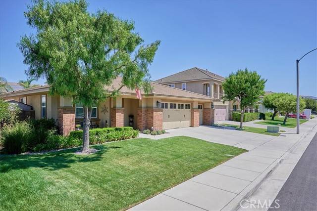 Eastvale, CA 92880,14508 Meadowbrook LN