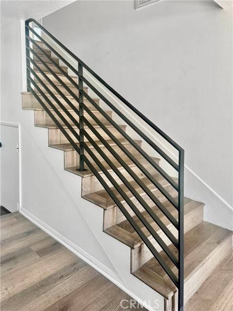 Chatsworth, CA 91311,22137 Sonoma PL