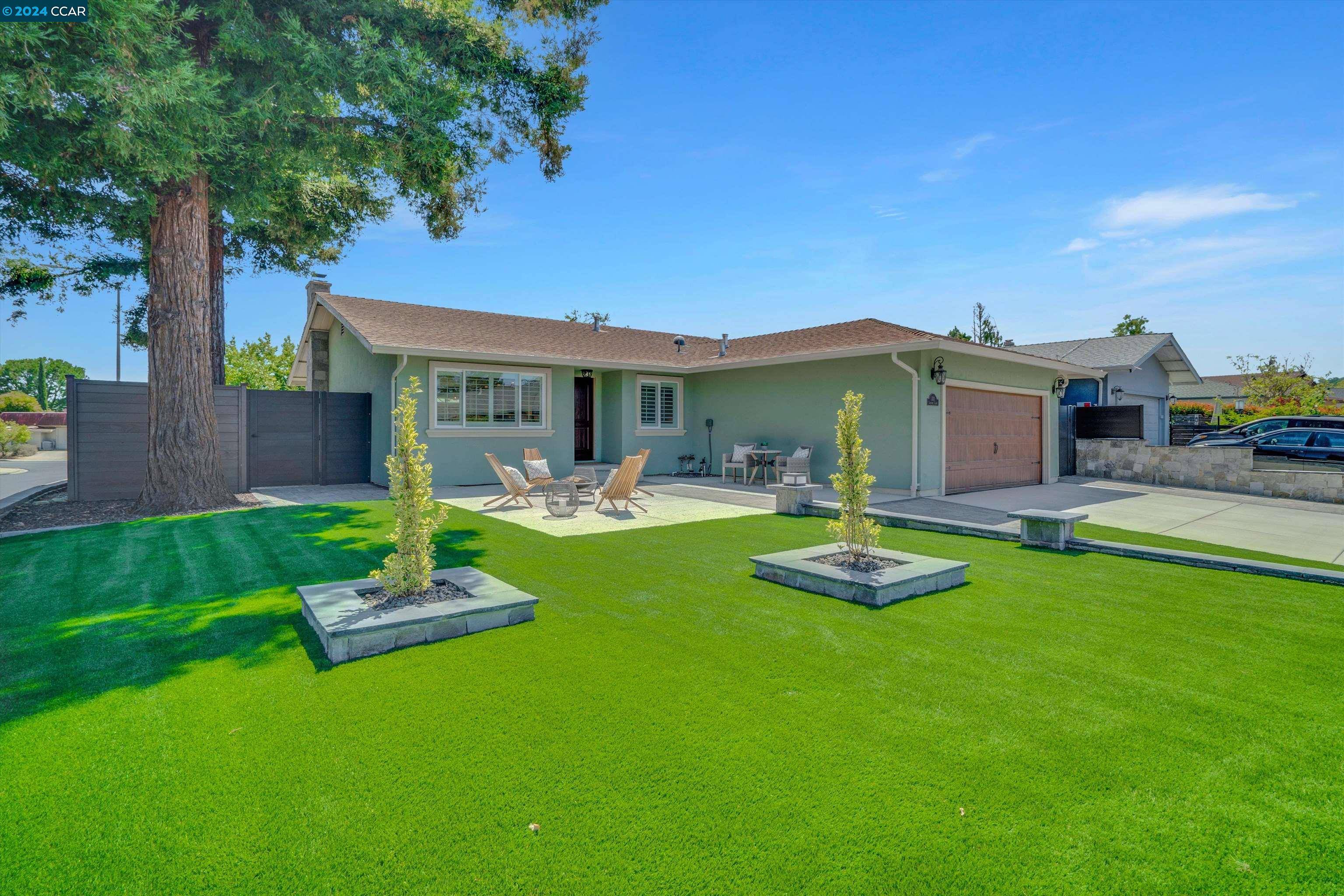 Martinez, CA 94553,331 Lakeside Ct