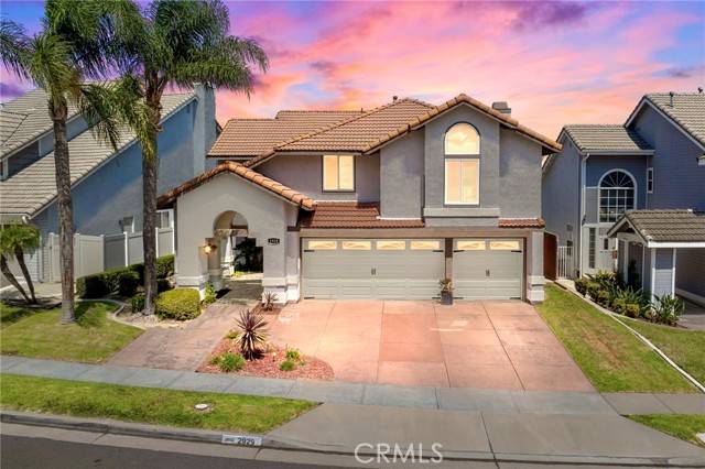 Corona, CA 92882,2929 Camellia CT