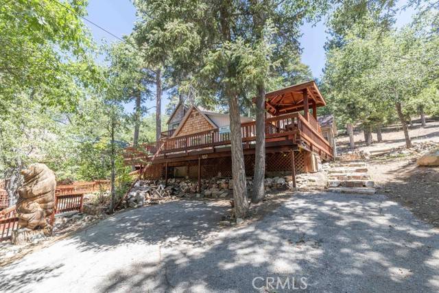 Big Bear Lake, CA 92315,983 Knickerbocker RD