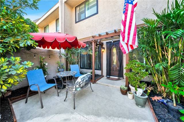 Stanton, CA 90680,10361 Napa WAY