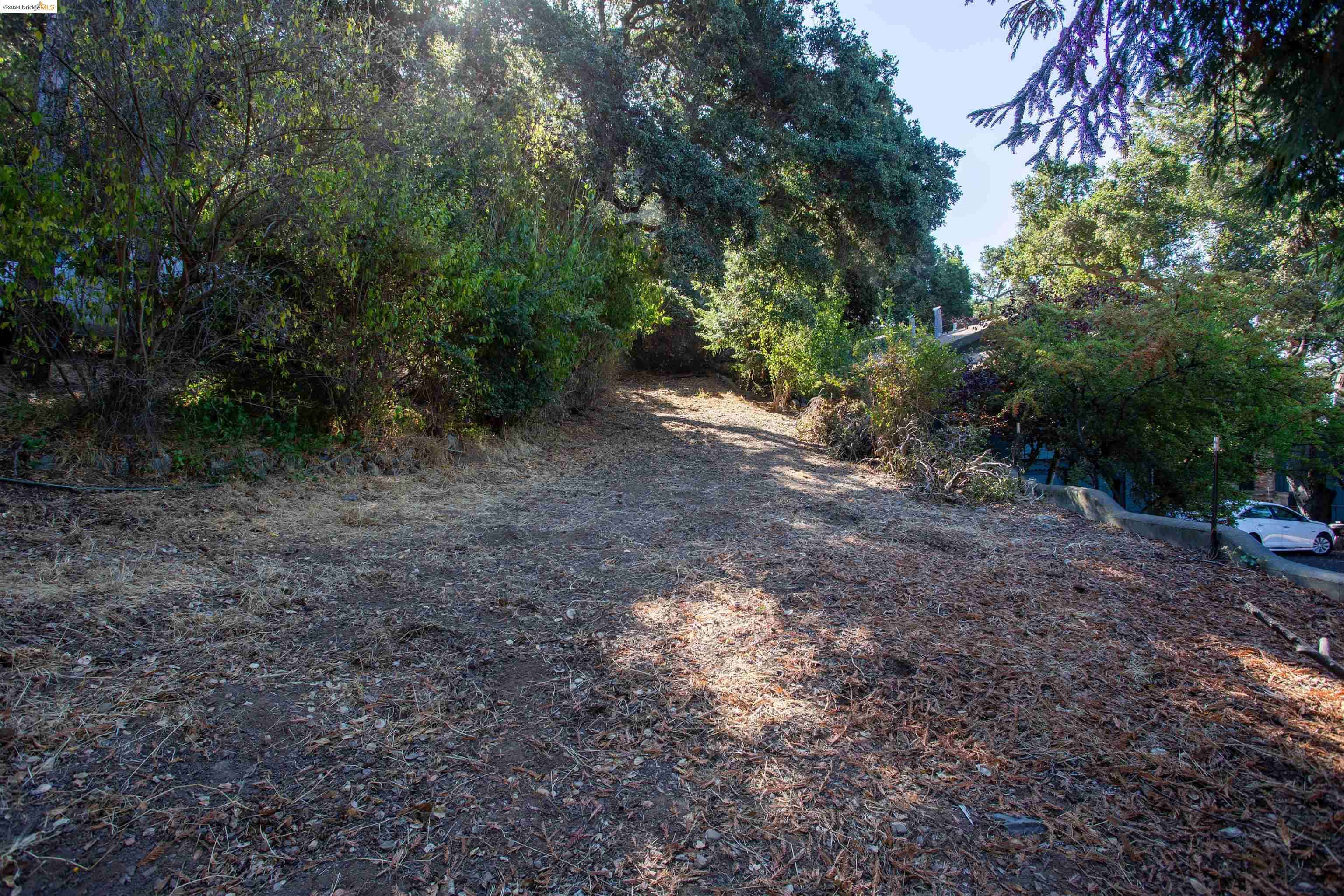 Oakland, CA 94605,4224 Mountain View Ave