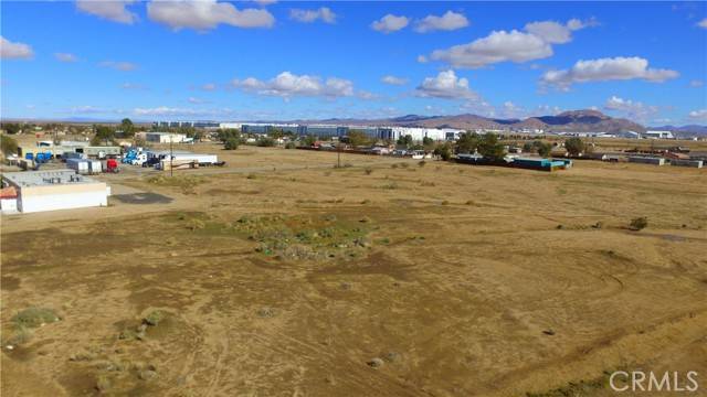 Adelanto, CA 92301,45923272 Pearmain ST