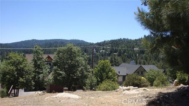 Lake Arrowhead, CA 92352,26715 Merced LN