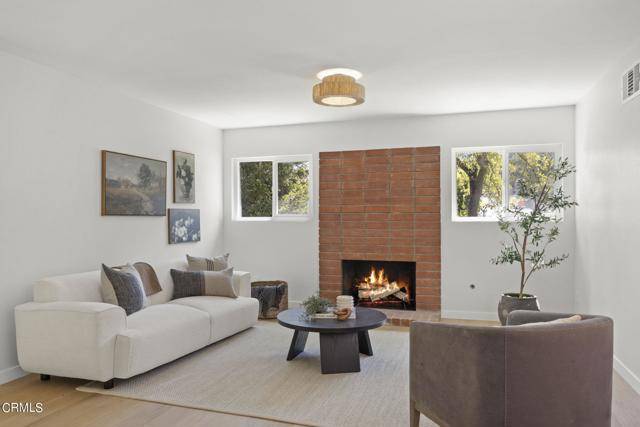 Newbury Park, CA 91320,255 Poplar Crest AVE