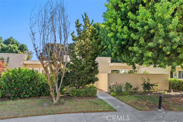 Laguna Woods, CA 92637,2233 Via Puerta B