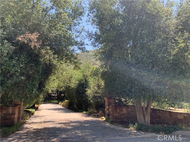 Silverado Canyon, CA 92676,28082 Williams CYN