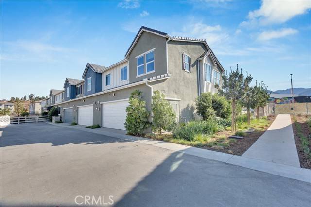 Corona, CA 92883,3978 Lavine WAY