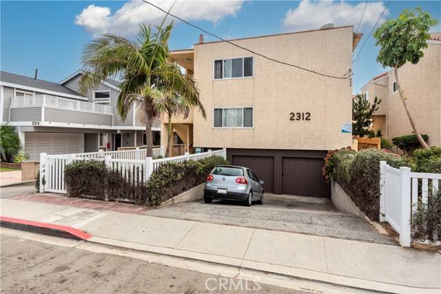 Redondo Beach, CA 90278,2312 Vanderbilt Lane 9