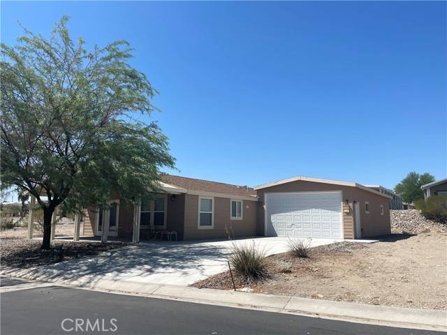 Needles, CA 92363,12600 Havasu Lake RD 57