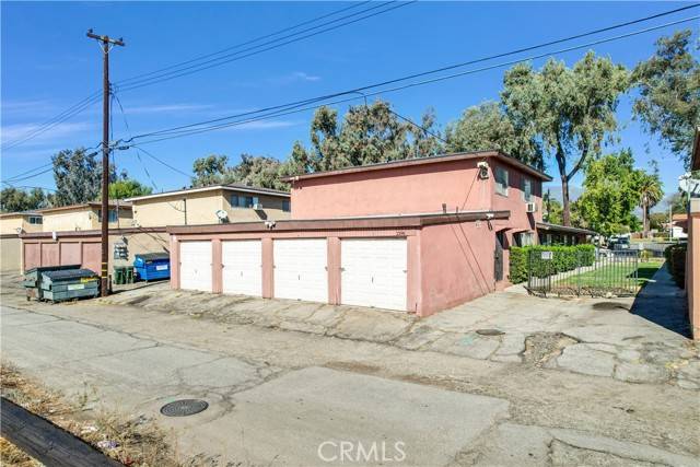 Upland, CA 91786,1396 Randy ST