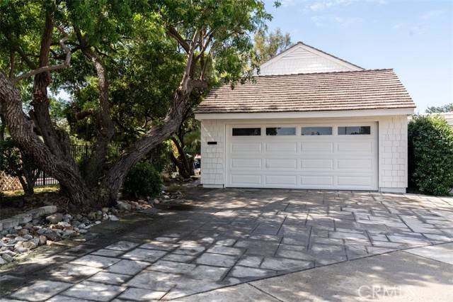 Westlake Village, CA 91361,32038 Waterside LN