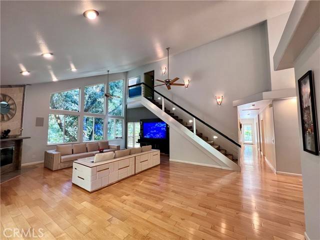 Studio City, CA 90068,7718 Skyhill DR