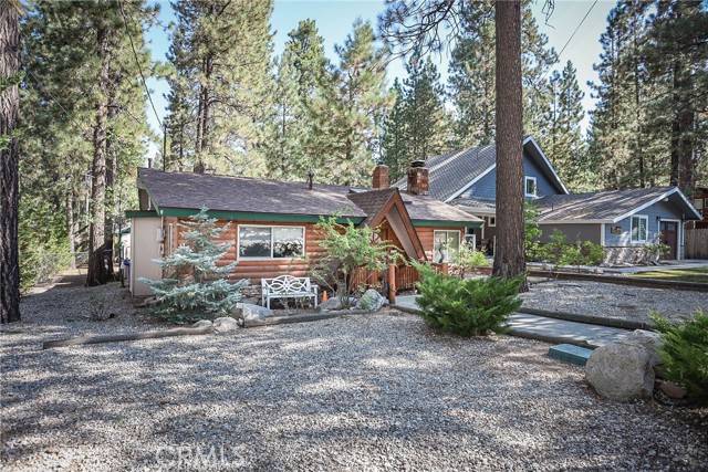 Big Bear Lake, CA 92315,41490 Comstock LN