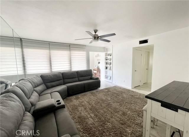 Palm Springs, CA 92262,425 Bradshaw LN 63