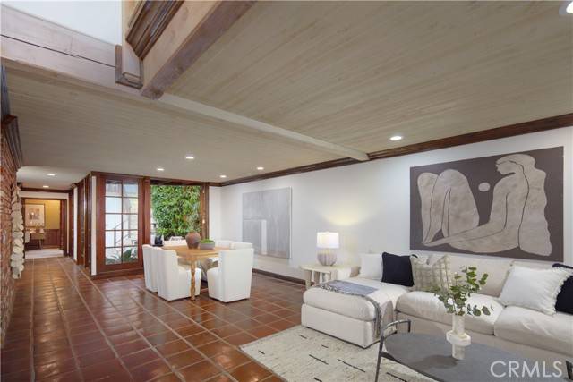 Corona Del Mar, CA 92625,314 Narcissus AVE