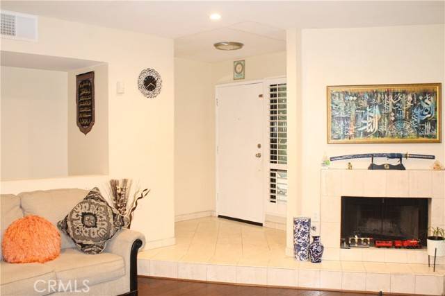 Canoga Park, CA 91304,7904 Topanga Canyon Boulevard # 2