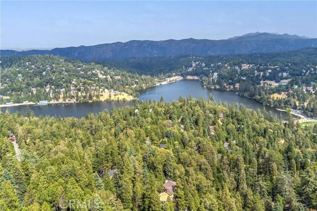 Crestline, CA 92325,963 Jungfrau DR