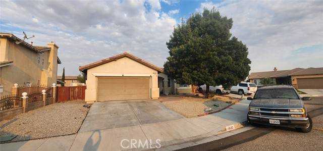 Adelanto, CA 92301,14527 Yarrow CT