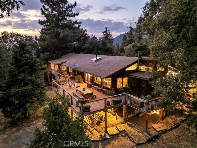 Idyllwild, CA 92549,29901 Eagles Nest DR