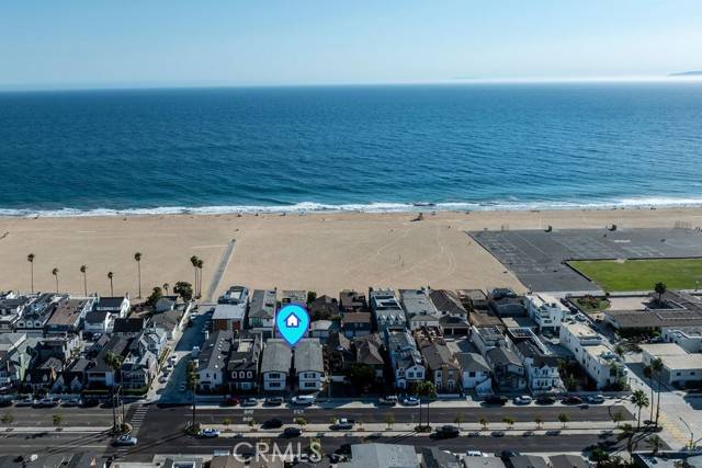 Newport Beach, CA 92661,1213 W Balboa BLD