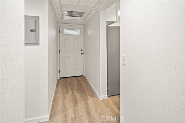 Canoga Park, CA 91303,7101 Farralone AVE 113