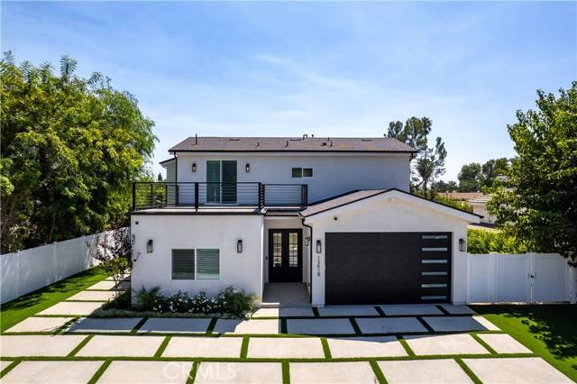 Panorama City, CA 91402,13418 13416 W Crowley ST