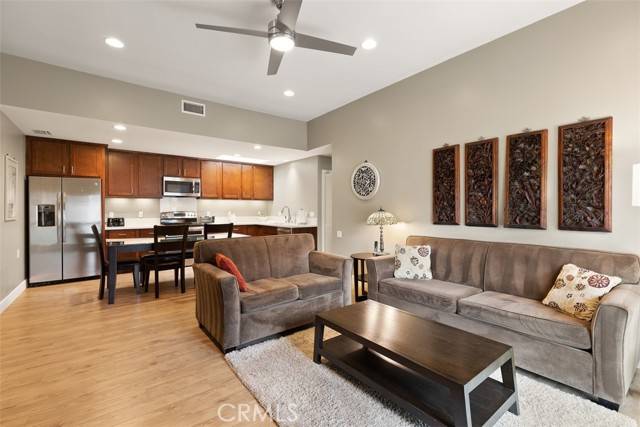 Laguna Woods, CA 92637,2049 Via Mariposa H