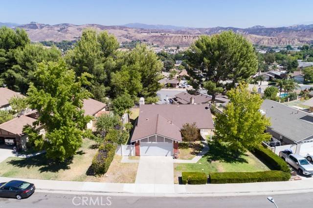 Castaic, CA 91384,31638 Hipshot DR