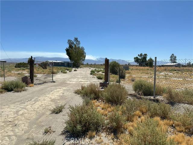 Adelanto, CA 92301,18686 Dancove CT